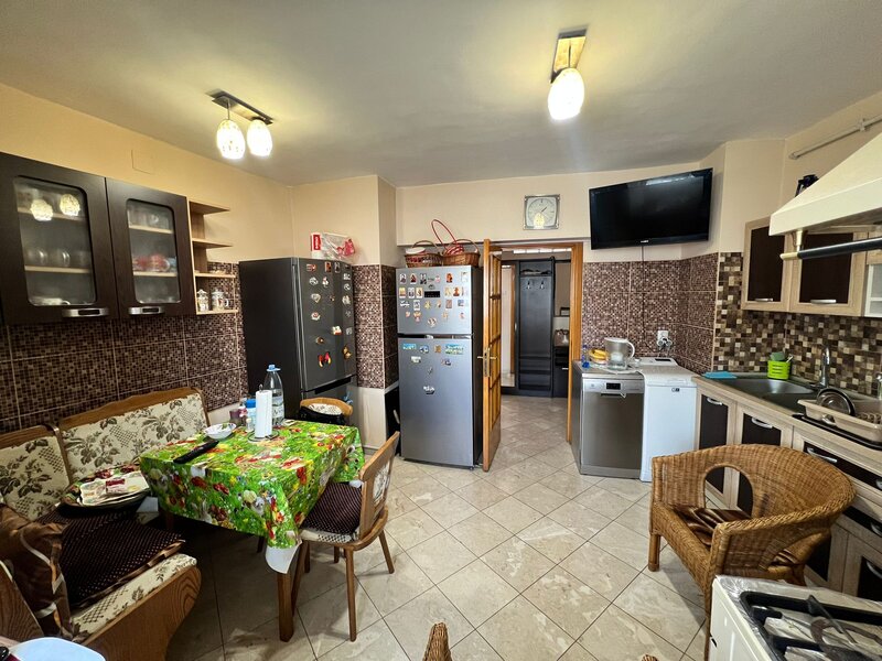 Vatra Luminoasa, 5 camere, centrala proprie